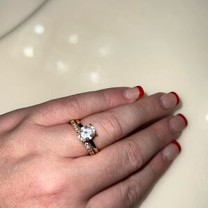 Cubic zirconia wedding set